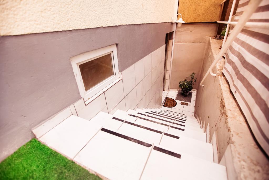 Basement Apartment 科隆 外观 照片